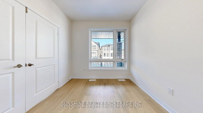 29 Mindanao Ave, Markham, L6C 3T5 | Image 3