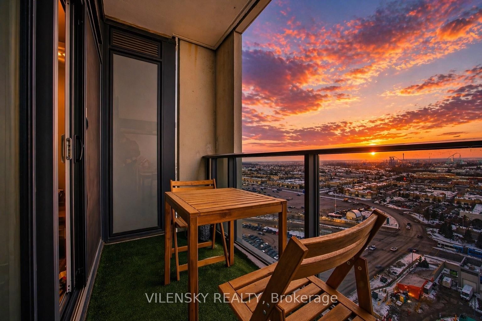 9000 Jane Street, Unit 1623 - Photo 13