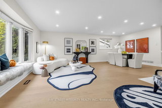 157 Orchard Heights Boulevard