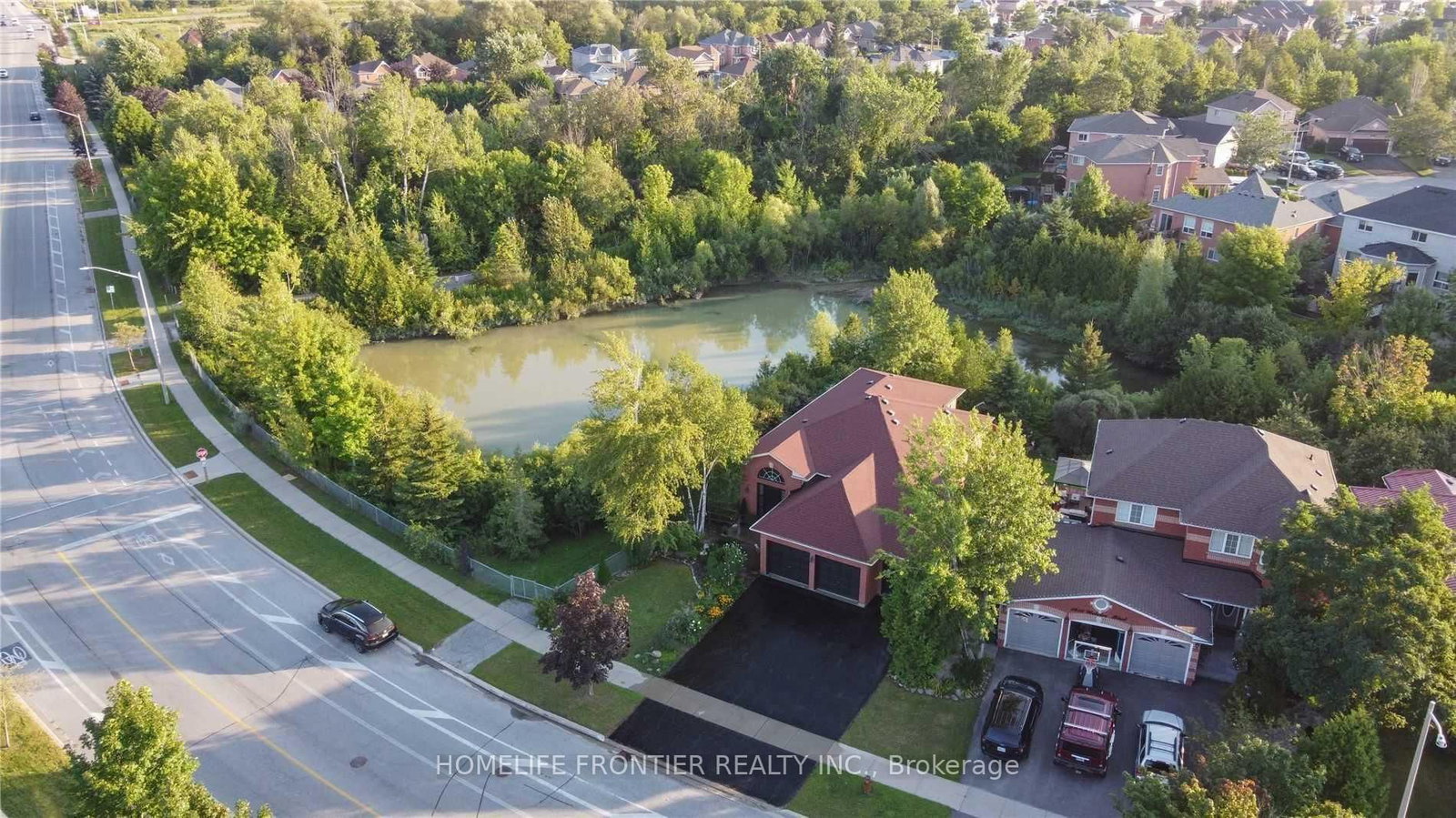 Detached House for sale at 1906 Webster Boulevard, Innisfil, Ontario, L9S 2A6 - Alcona - MLS: N12938434