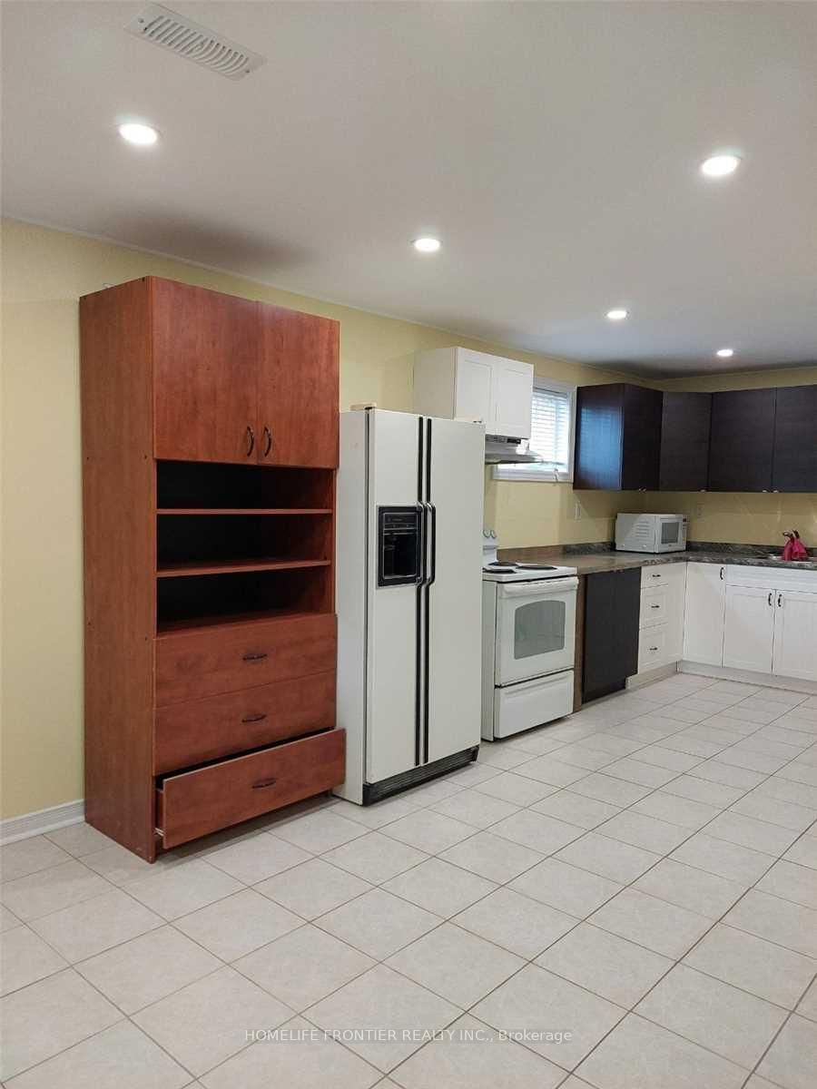 Detached House for sale at 1906 Webster Boulevard, Innisfil, Ontario, L9S 2A6 - Alcona - MLS: N12938434