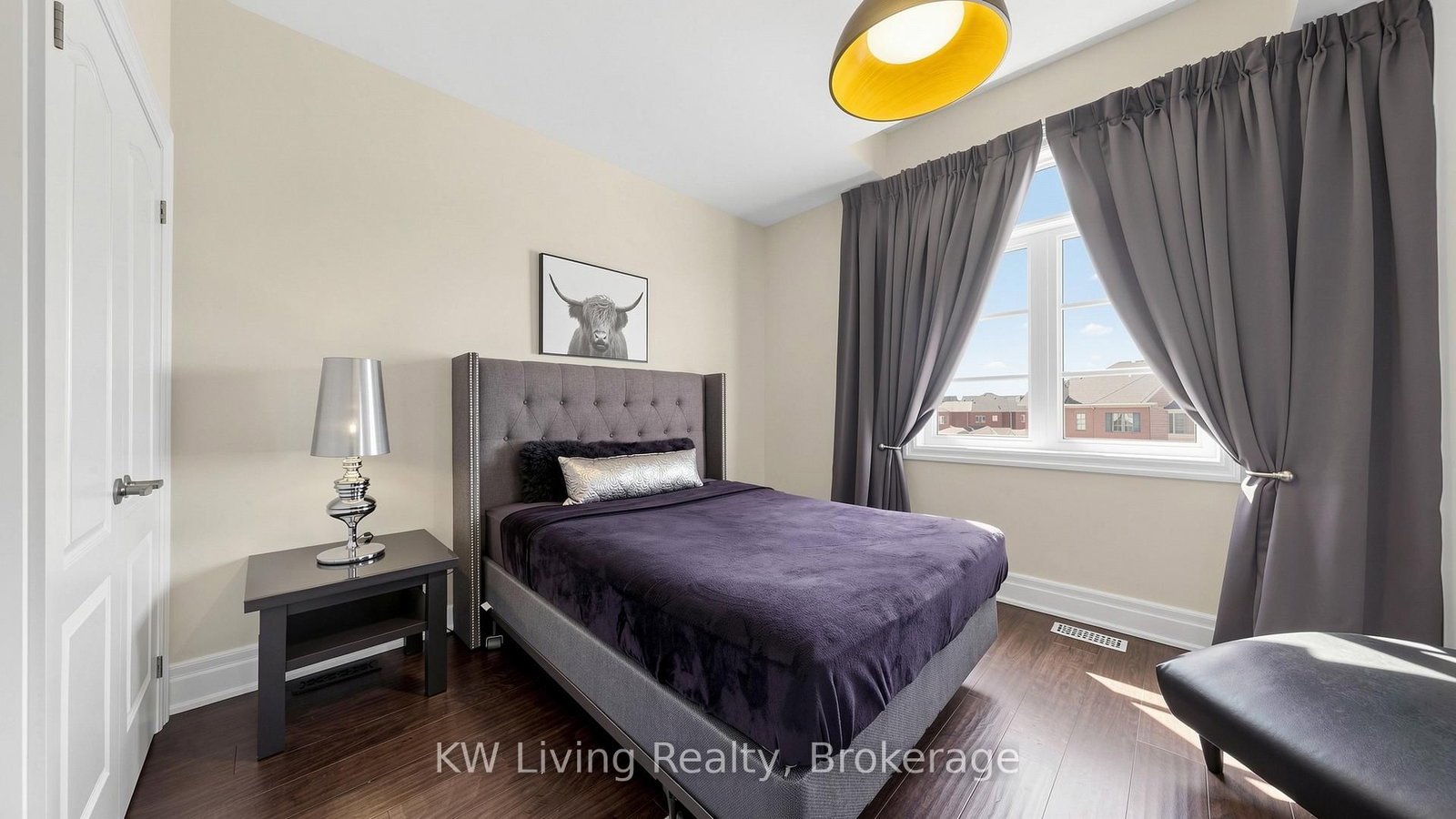 Detached House for sale at 1 Meadowsweet Lane, Richmond Hill, Ontario, L4E 1B8 - Oak Ridges Lake Wilcox - MLS: N12938552