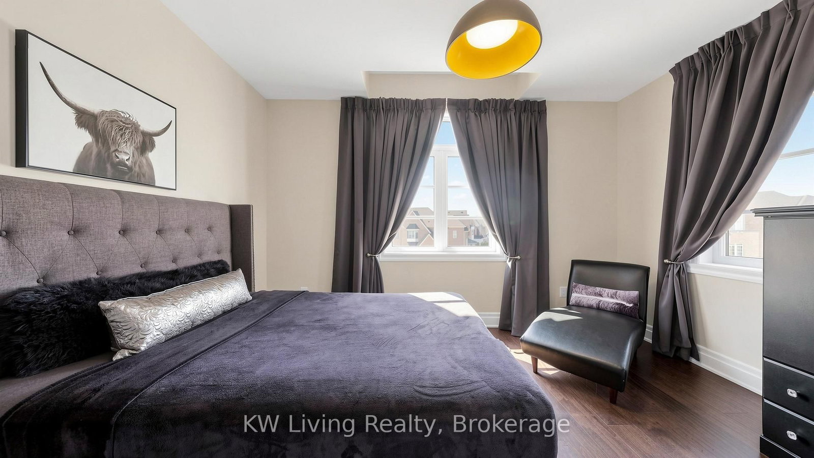 Detached House for sale at 1 Meadowsweet Lane, Richmond Hill, Ontario, L4E 1B8 - Oak Ridges Lake Wilcox - MLS: N12938552