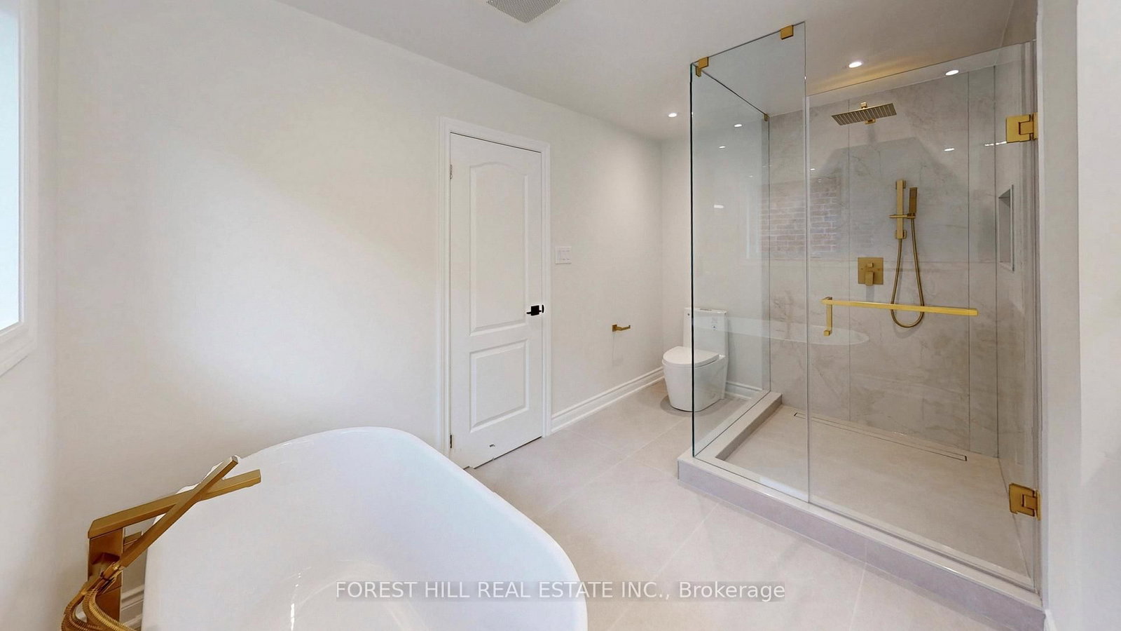 Detached House for sale at 10 Reddenhurst Crescent, Georgina, Ontario, L4P 4G1 - Keswick South - MLS: N12938824