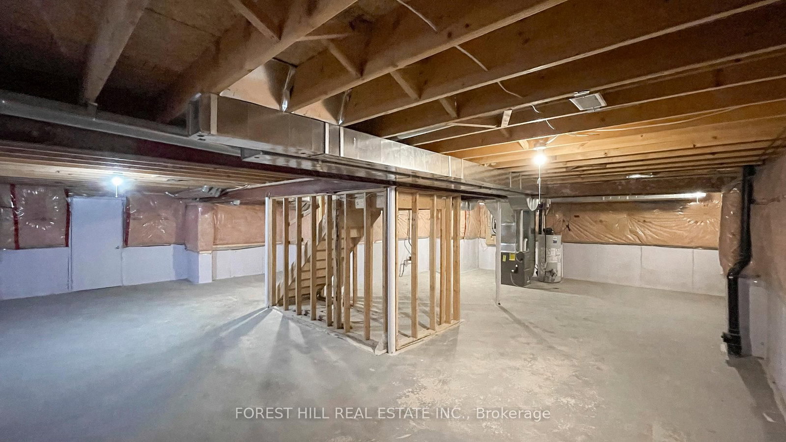 Detached House for sale at 10 Reddenhurst Crescent, Georgina, Ontario, L4P 4G1 - Keswick South - MLS: N12938824