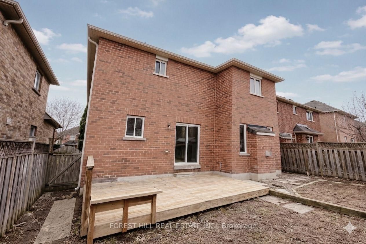 Detached House for sale at 10 Reddenhurst Crescent, Georgina, Ontario, L4P 4G1 - Keswick South - MLS: N12938824