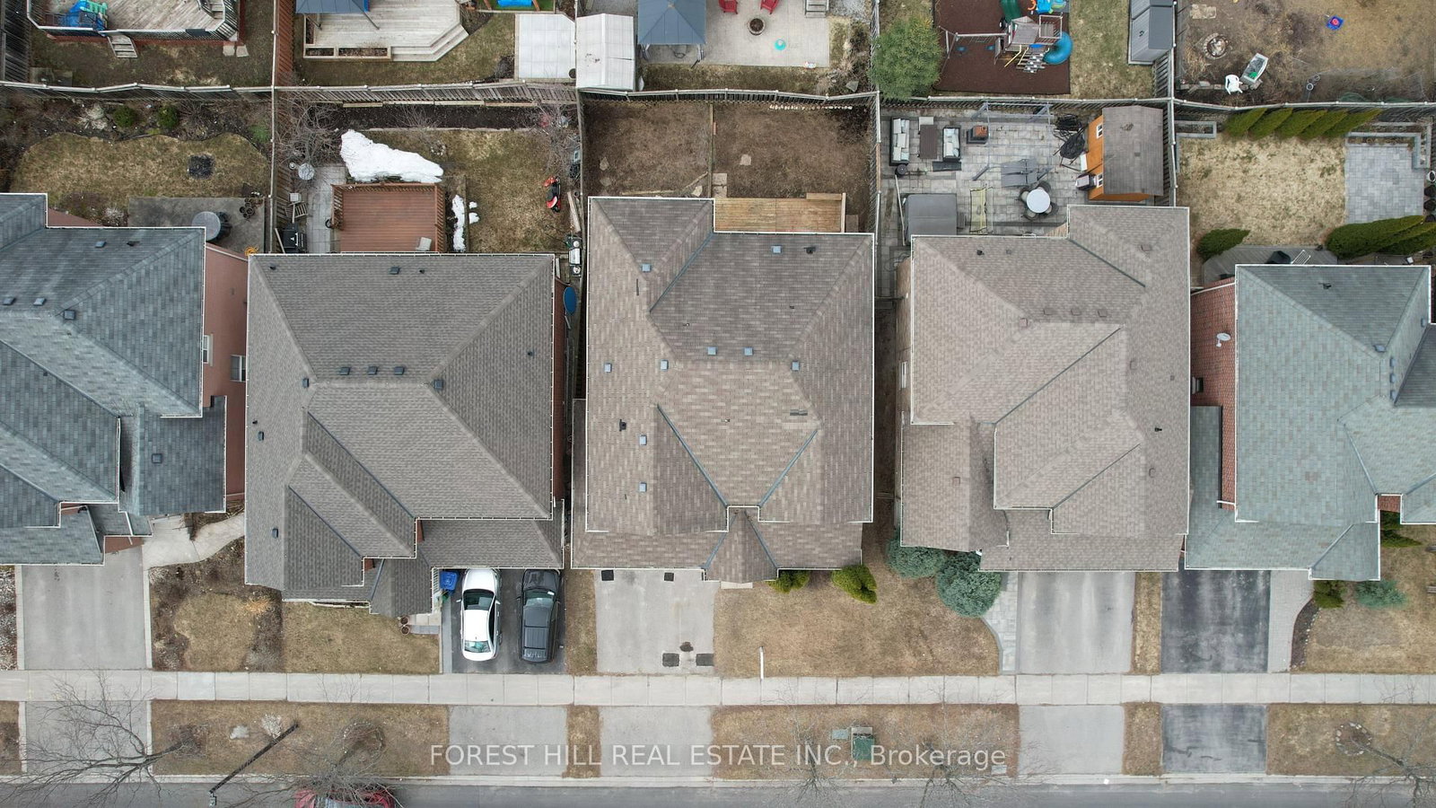 Detached House for sale at 10 Reddenhurst Crescent, Georgina, Ontario, L4P 4G1 - Keswick South - MLS: N12938824