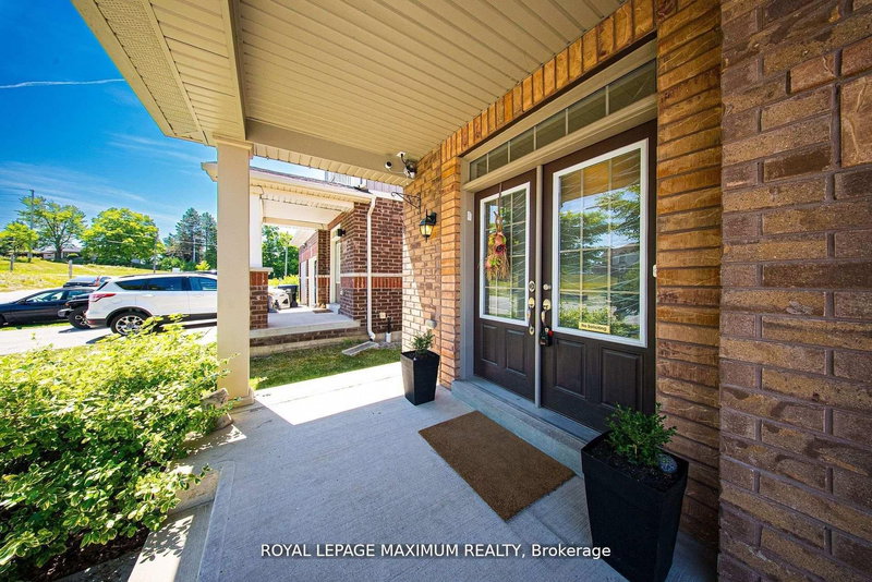 80 Cauthers Cres, New Tecumseth, L9R 0L2 | Image 2