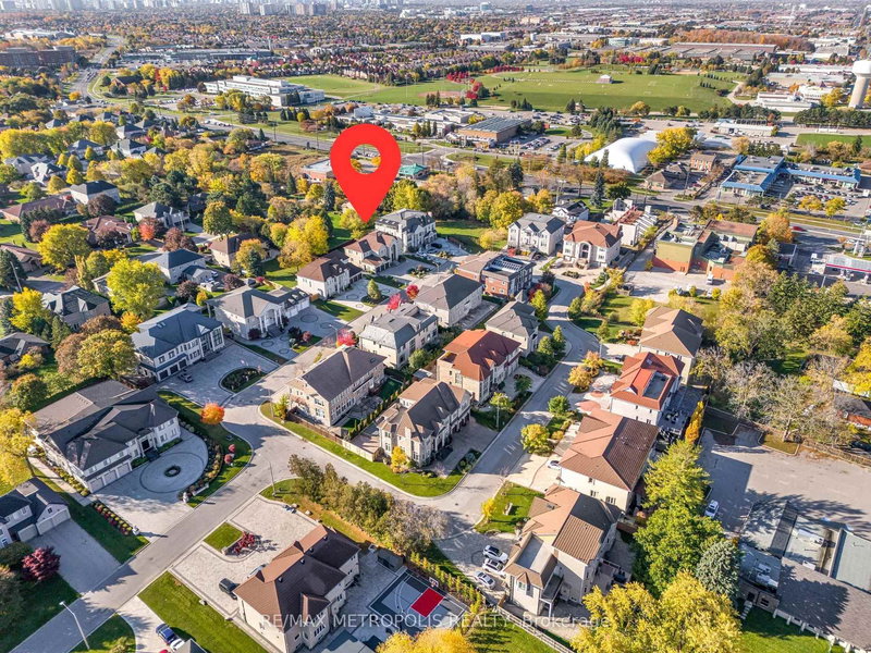 9 Alai Circ, Markham, L3R 1E2 | Image 2