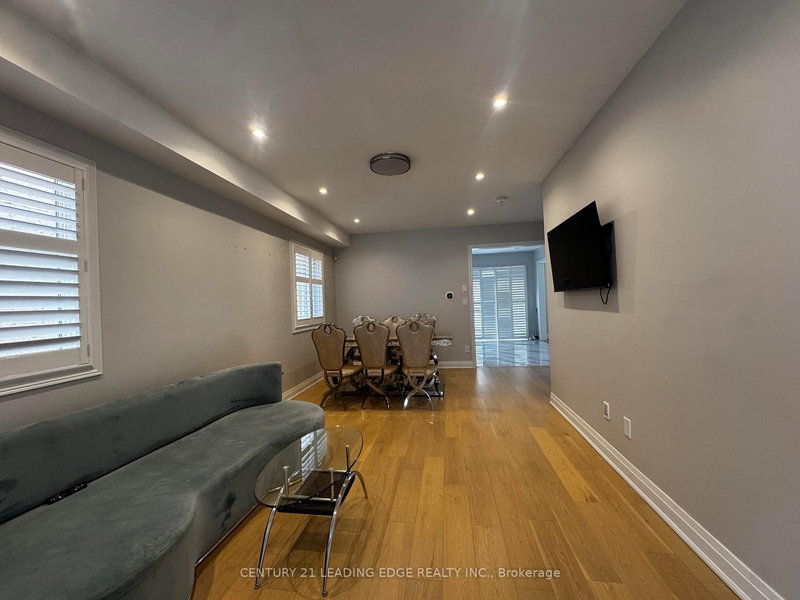 66 James Mccullough Rd, Whitchurch-Stouffville, L4A 0Z3 | Image 2