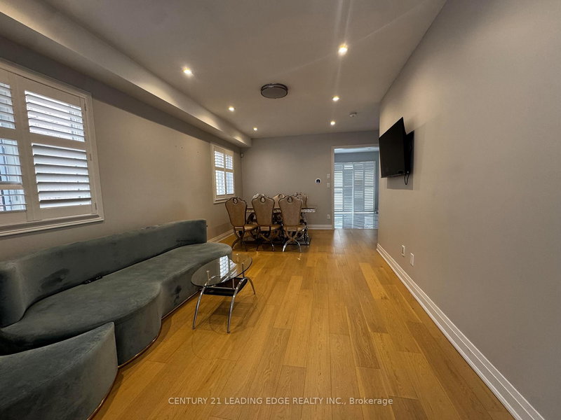 66 James Mccullough Rd, Whitchurch-Stouffville, L4A 0Z3 | Image 3