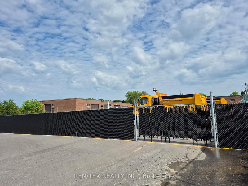 11-12 & 18-21 - 582 Rivermede Rd, Vaughan, L4K 2H5 | Image 3