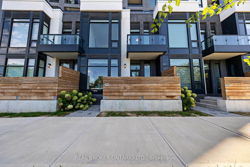 home for lease on TH118W-3 Rosewater Street