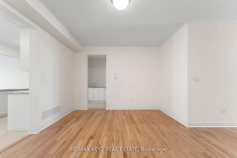 175 Hartney Dr, Richmond Hill, L4S 0L1 | Image 3