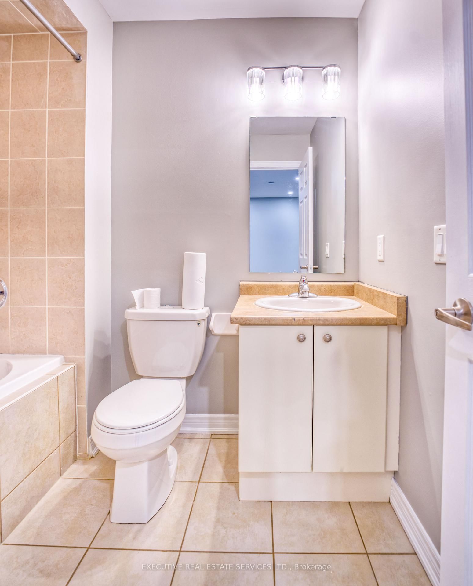 Townhouse for lease at 9499 Ninth Line, Markham, Ontario, L6B 1J8 - Cornell - MLS: N12941198