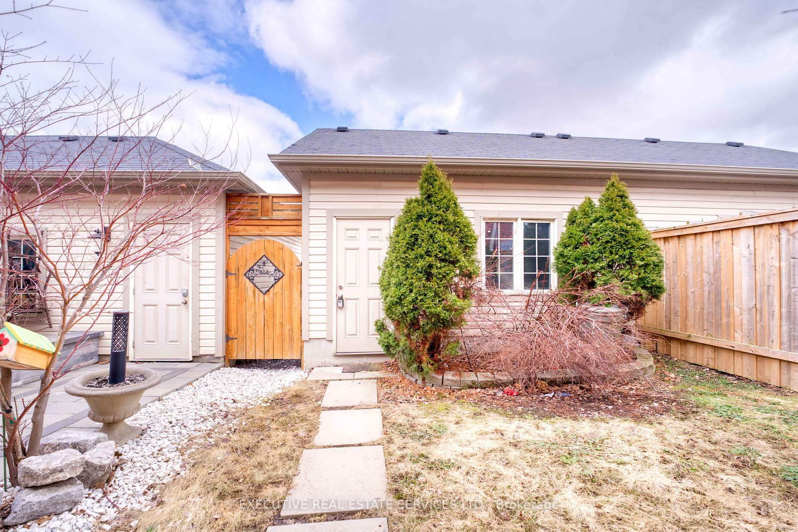 Townhouse for lease at 9499 Ninth Line, Markham, Ontario, L6B 1J8 - Cornell - MLS: N12941198