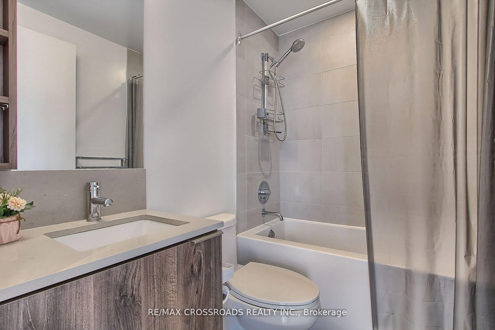 1000 Portage Parkway, Unit 2511 - Photo 26