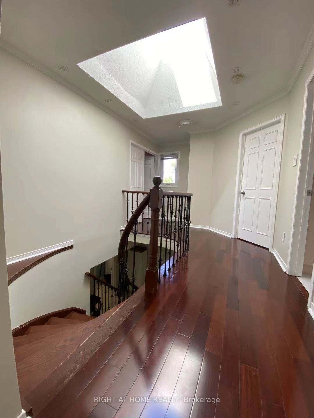 Detached House for sale at 3 Hollingham Road, Markham, Ontario, L3R 7Y1 - Unionville - MLS: N12941488