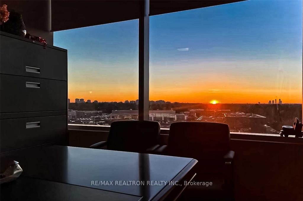 7191 Yonge Street, Unit 512 - Photo 25