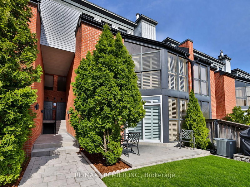 8 - 100 Arbors Lane, Vaughan, L4L 7G4 | Image 2