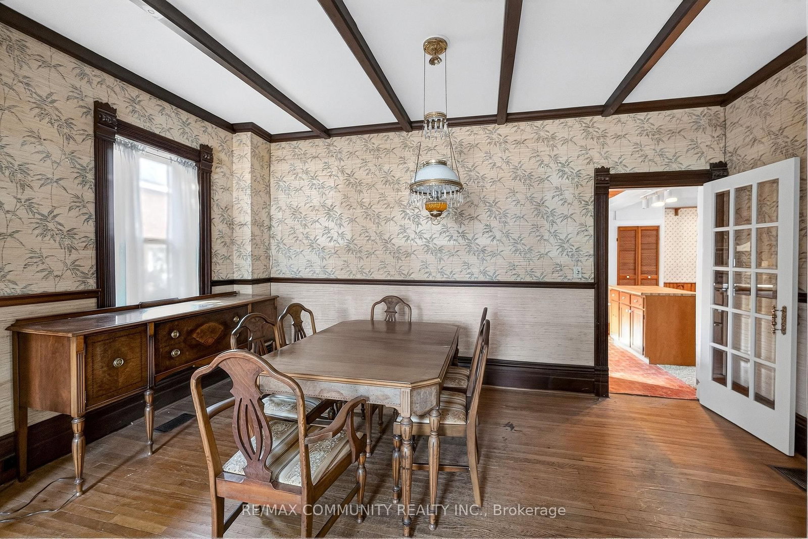 Detached House for sale at 28 Queen Street, Innisfil, Ontario, L0L 1L0 - Cookstown - MLS: N12942472