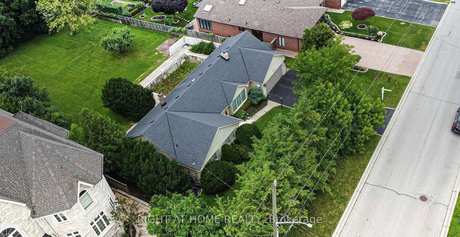 46 Roosevelt Drive • Richmond Hill, ON photo 10
