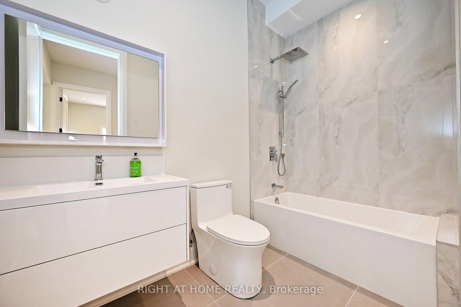 170 Lucas Street, Unit 170 - Photo 37