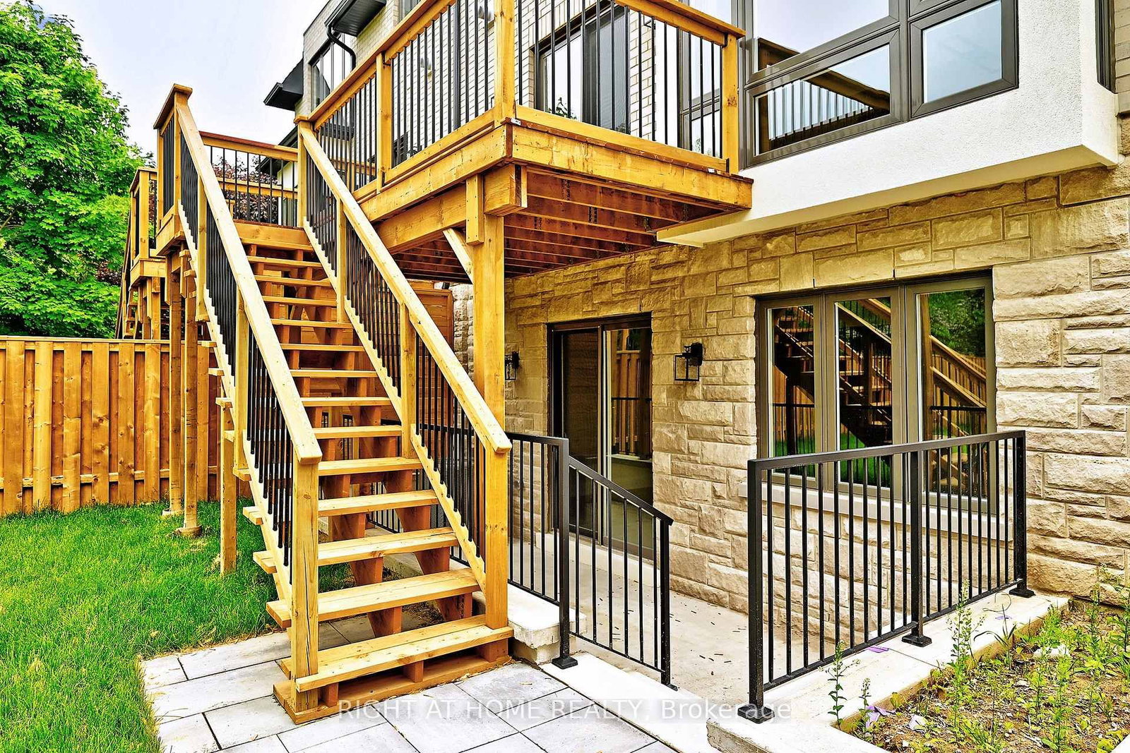 170 Lucas Street, Unit 170 - Photo 42