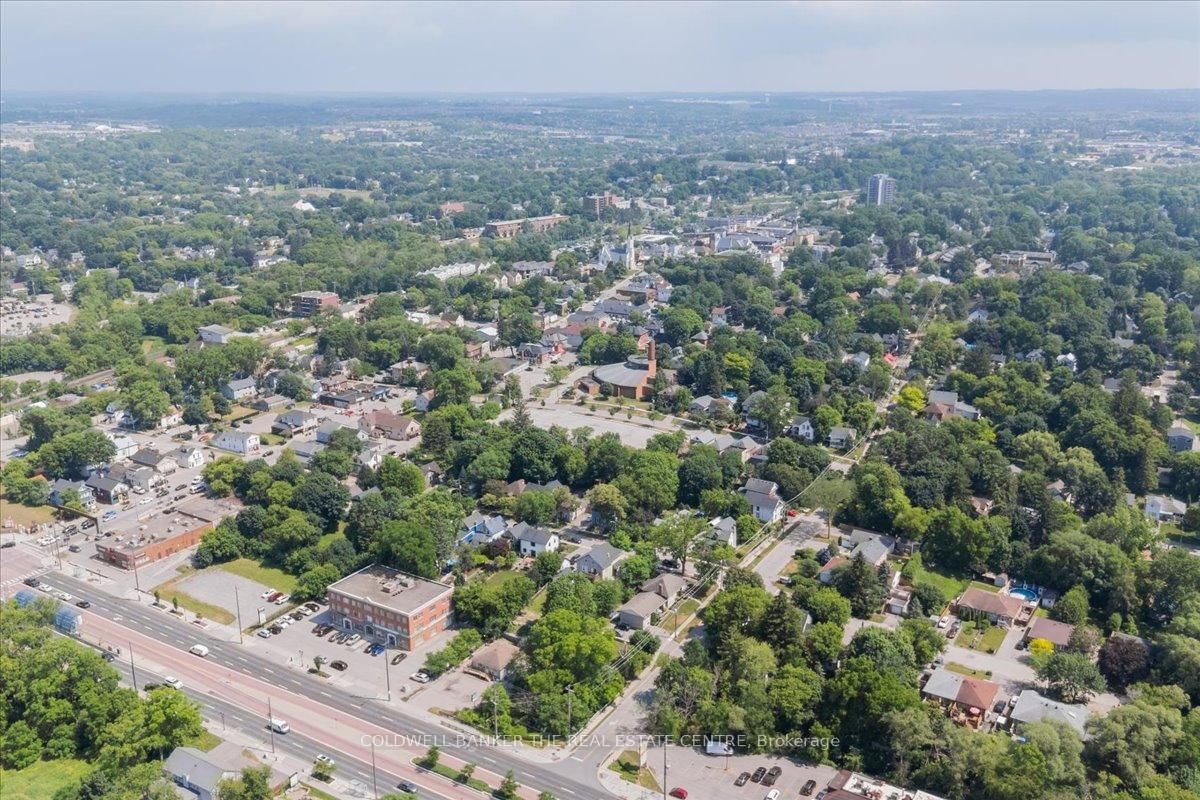 379 Simcoe St, Newmarket, view 5