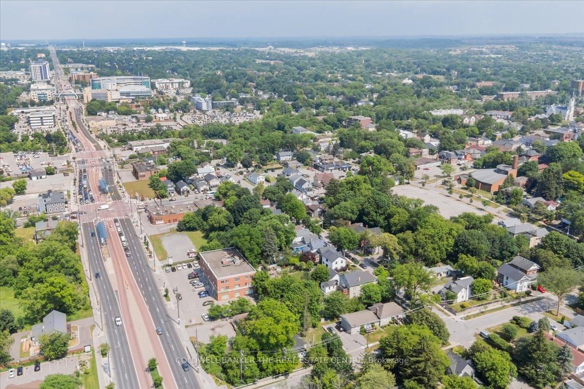 379 Simcoe St, Newmarket, view 6