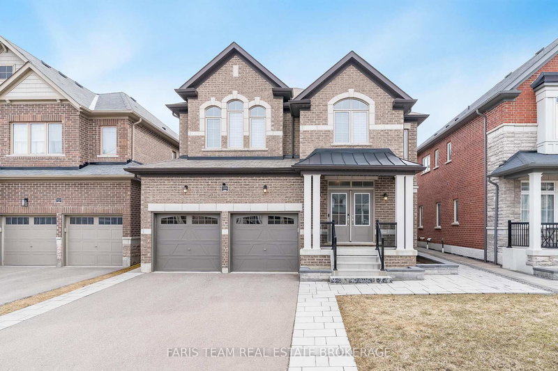 1559 Farrow Cres, Innisfil, L9S 0L6 | Image 2