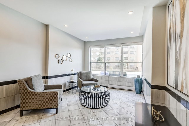 506 - 250 Davis Drive