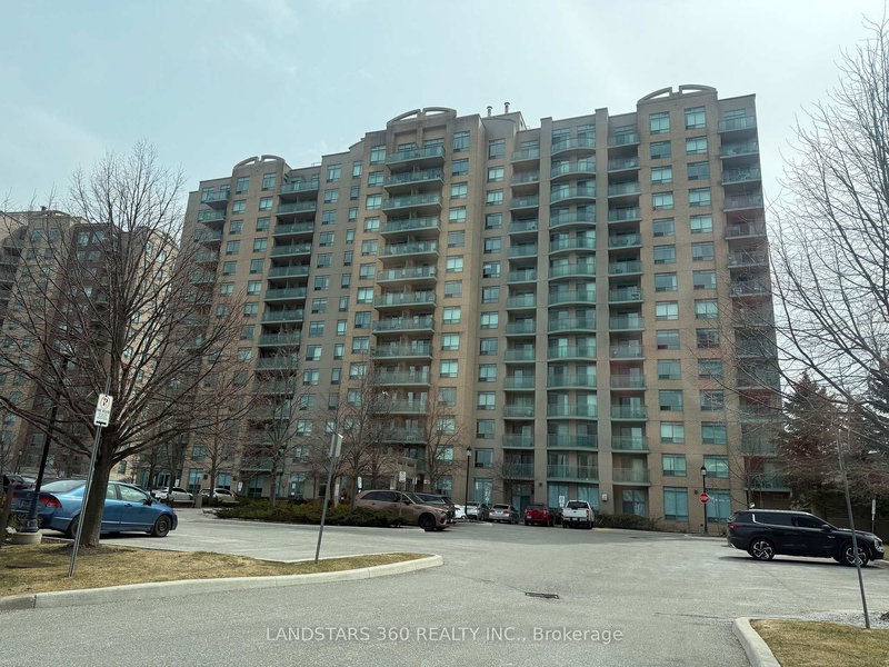 906 - 39 Oneida Cres, Richmond Hill, L4B 4T9 | Image 2