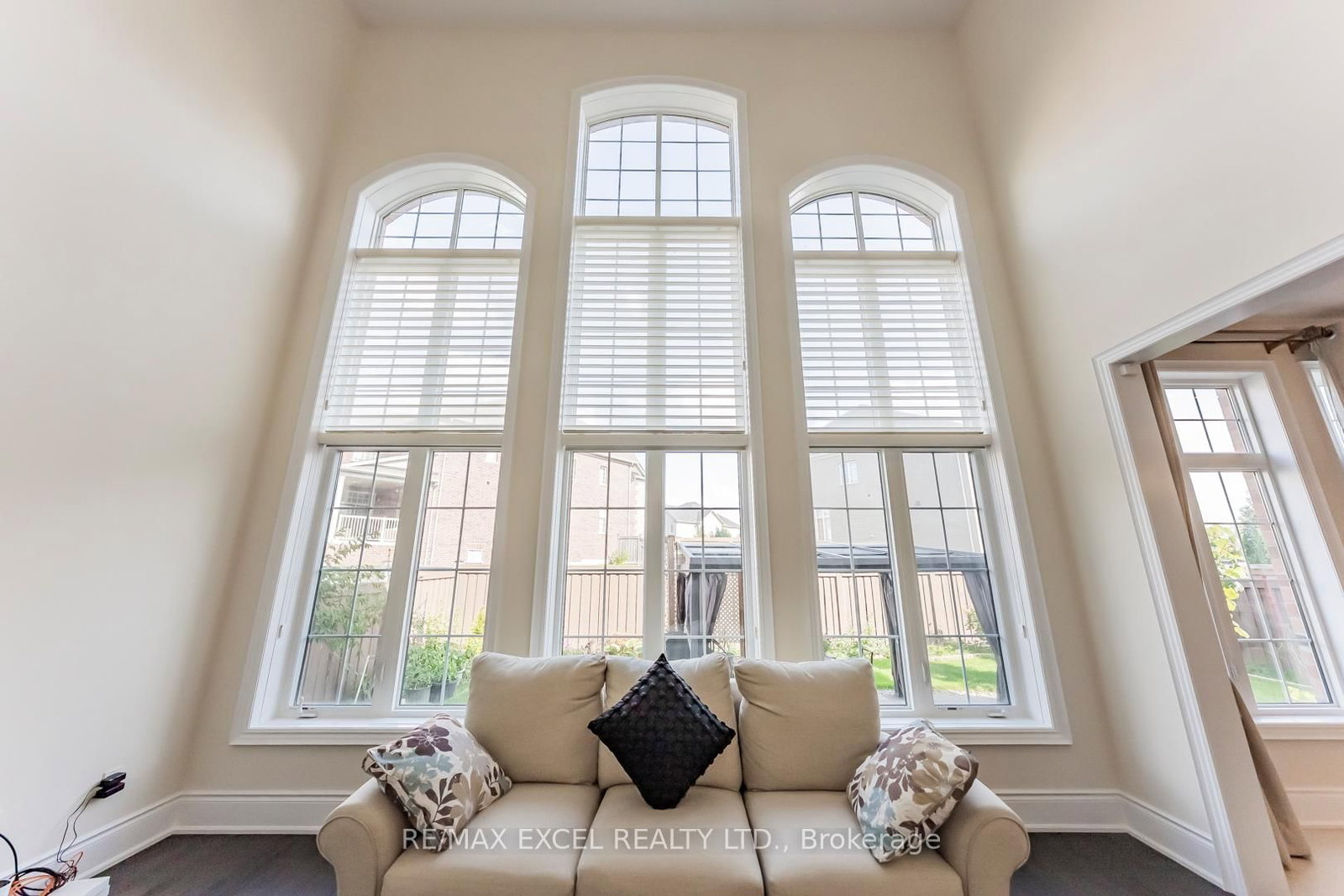 21 Paradise Valley Trail • King, ON photo 14