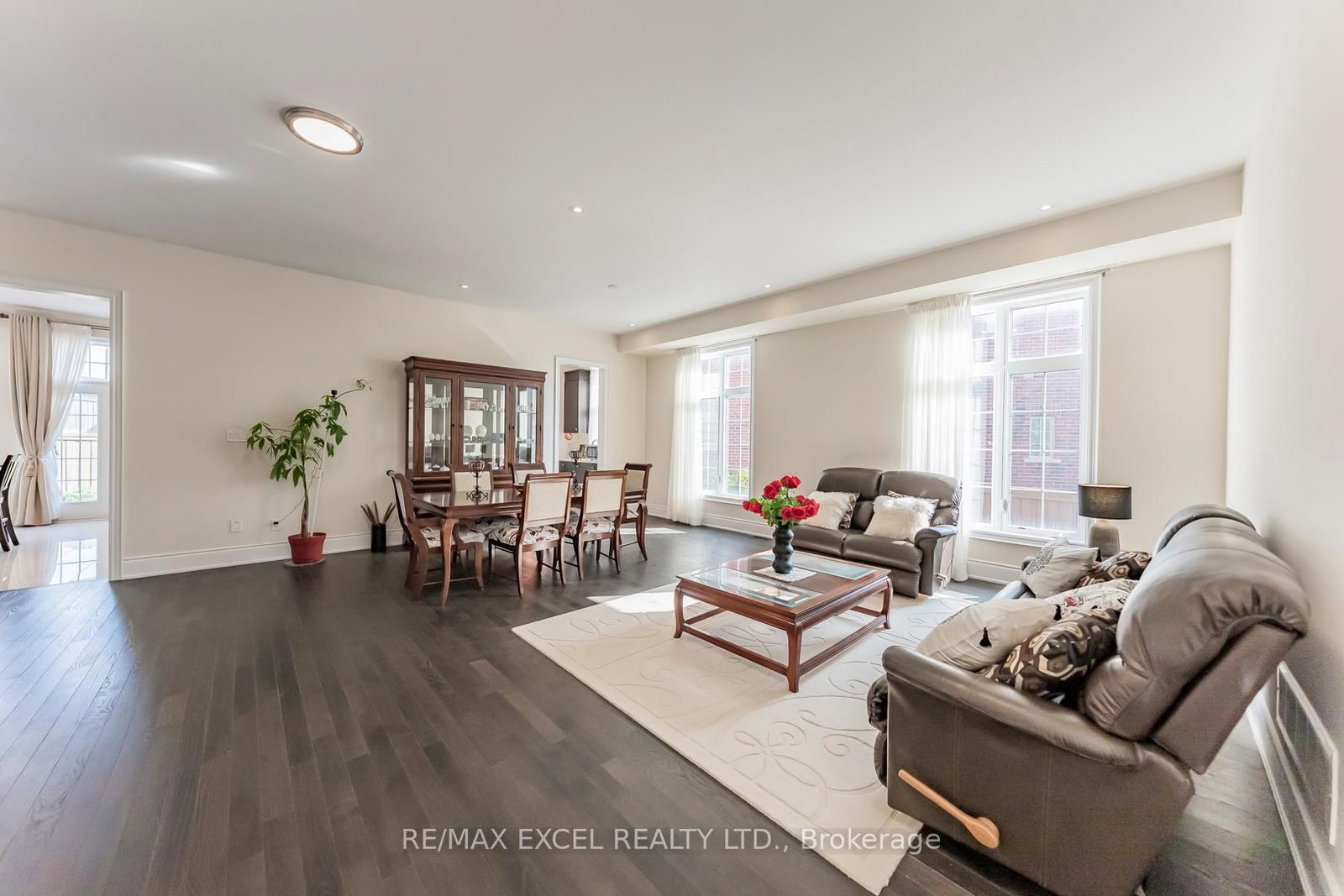 21 Paradise Valley Trail • King, ON photo 9