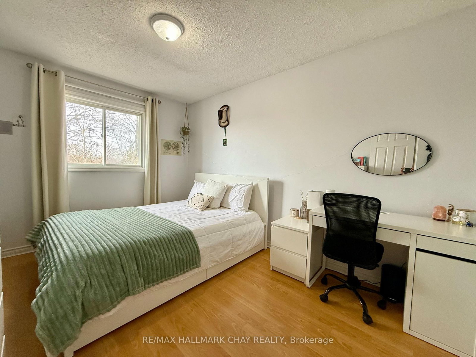 Townhouse for sale at 60 Osborn Street, Essa, Ontario, L0M 1B0 - Angus - MLS: N12943810