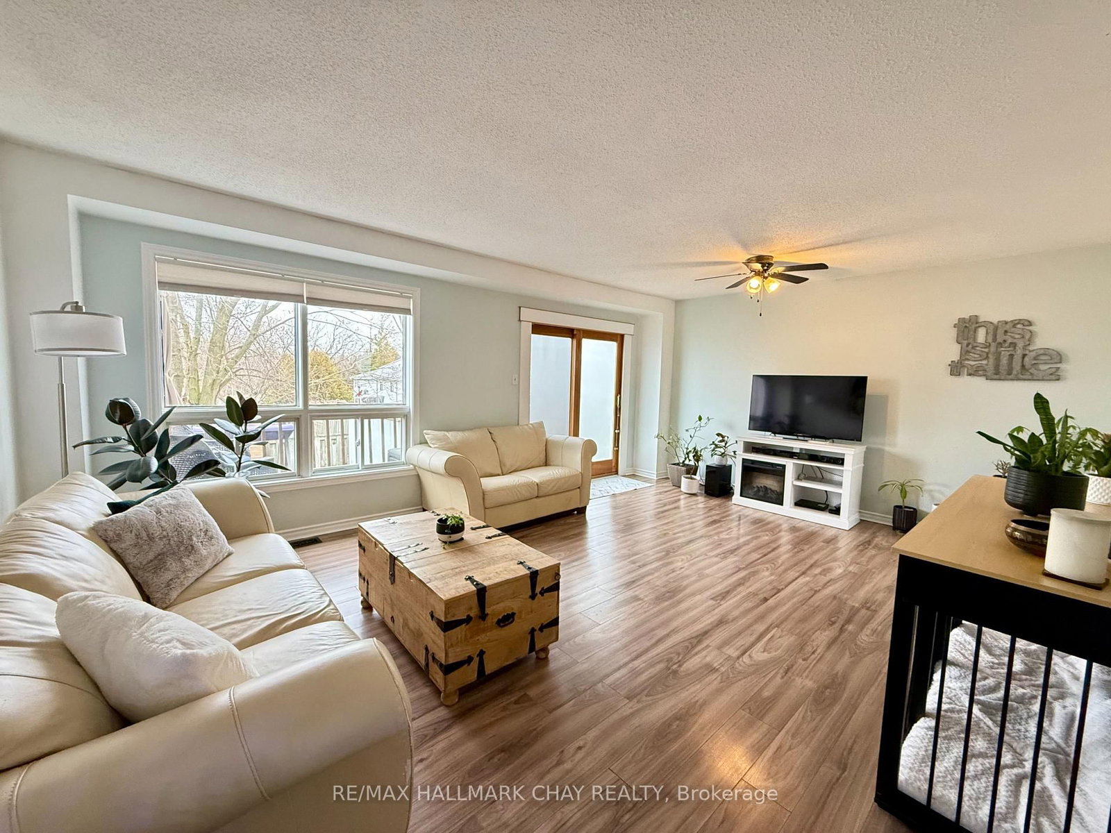 Townhouse for sale at 60 Osborn Street, Essa, Ontario, L0M 1B0 - Angus - MLS: N12943810