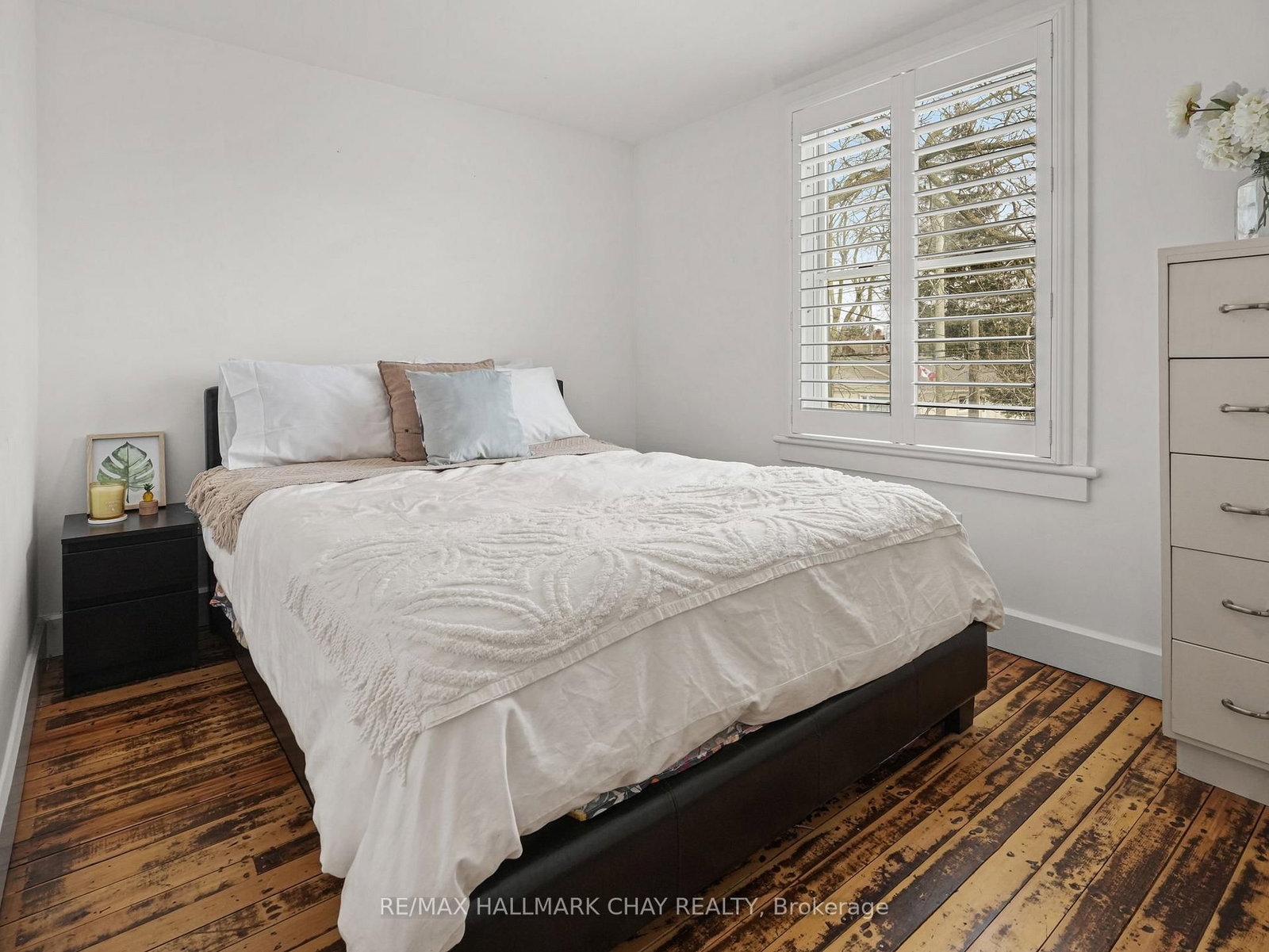 Detached House for sale at 80 Church Street, New Tecumseth, Ontario, L9R 1E4 - Alliston - MLS: N12943998