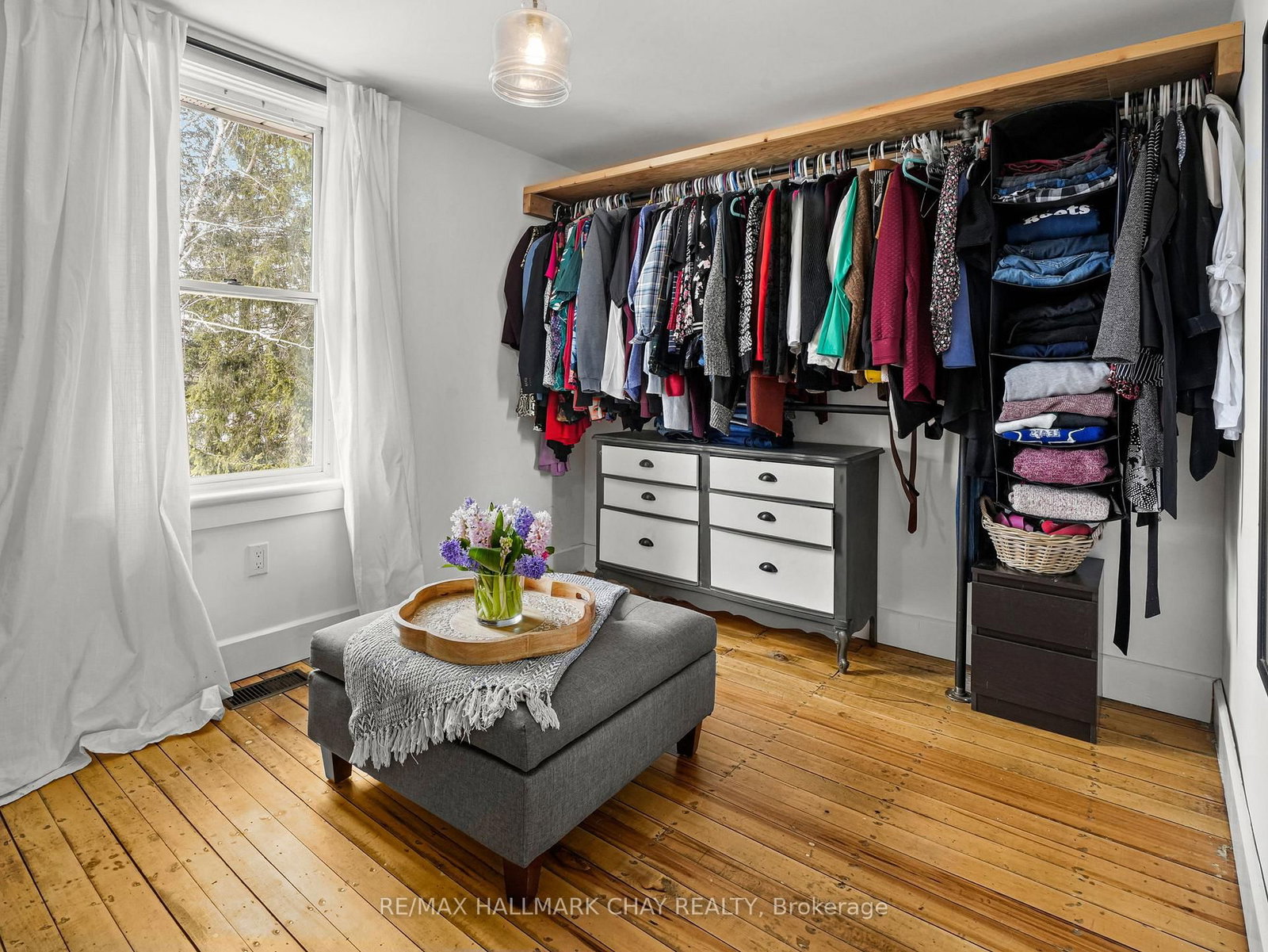 Detached House for sale at 80 Church Street, New Tecumseth, Ontario, L9R 1E4 - Alliston - MLS: N12943998