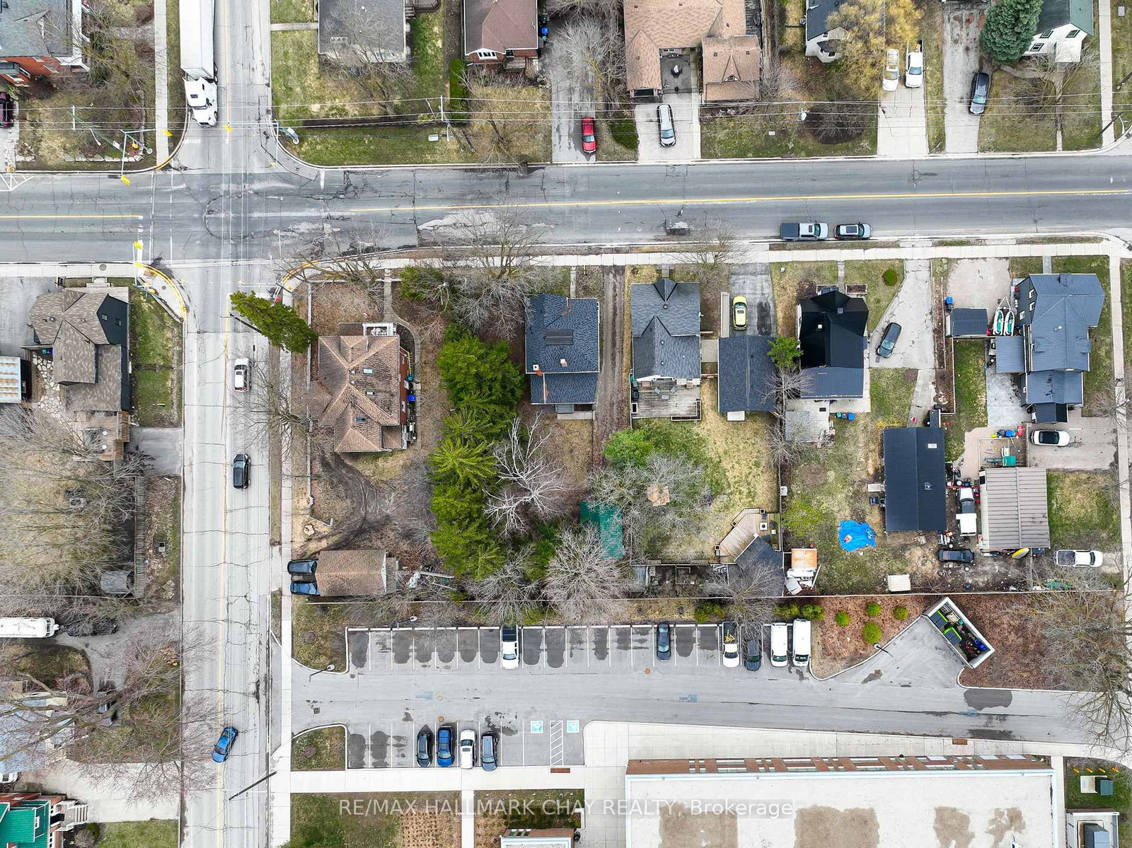 Detached House for sale at 80 Church Street, New Tecumseth, Ontario, L9R 1E4 - Alliston - MLS: N12943998