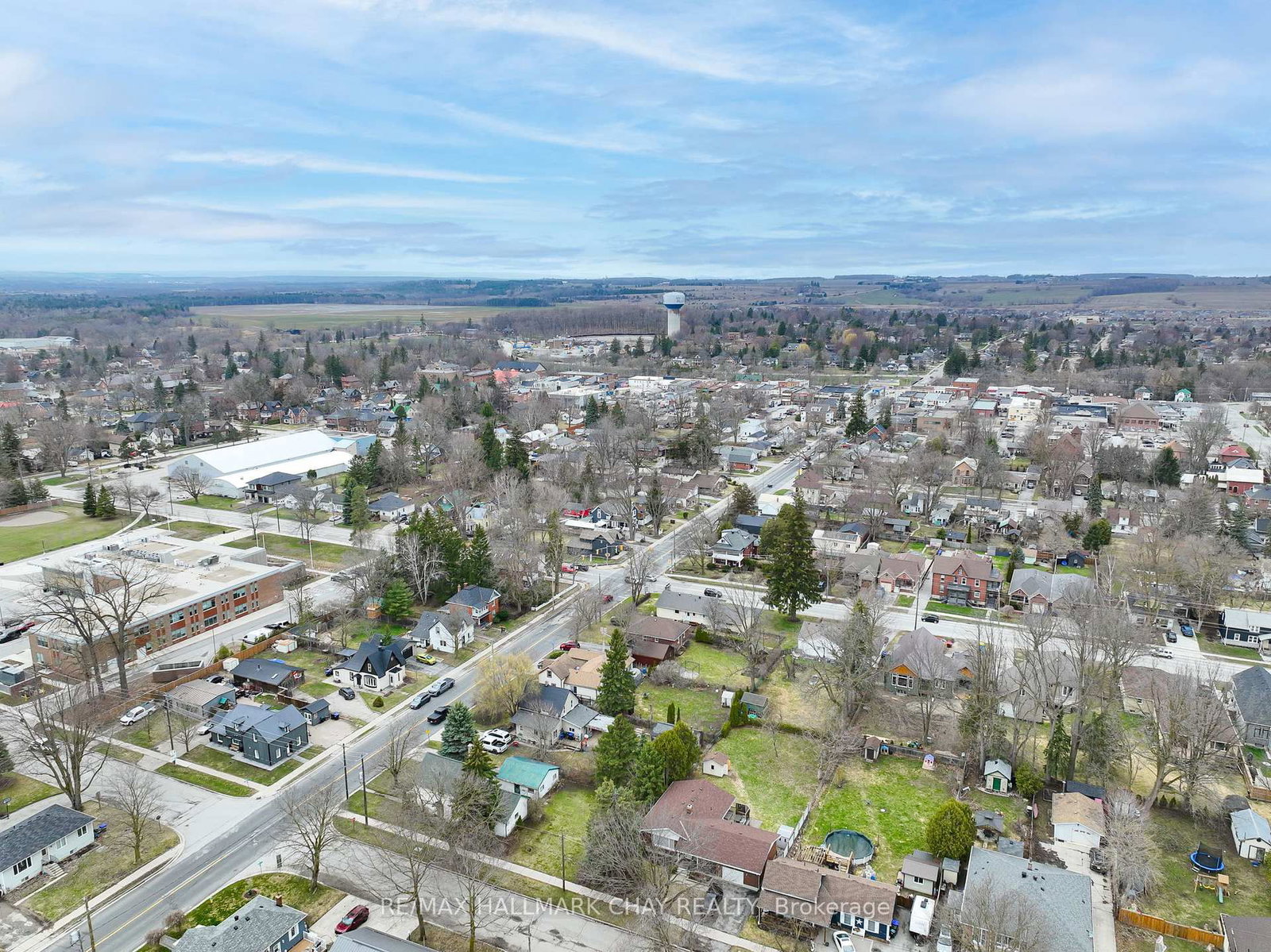 Detached House for sale at 80 Church Street, New Tecumseth, Ontario, L9R 1E4 - Alliston - MLS: N12943998