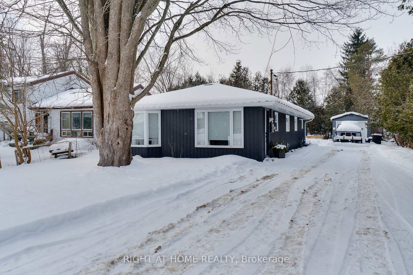 Listing Image 7