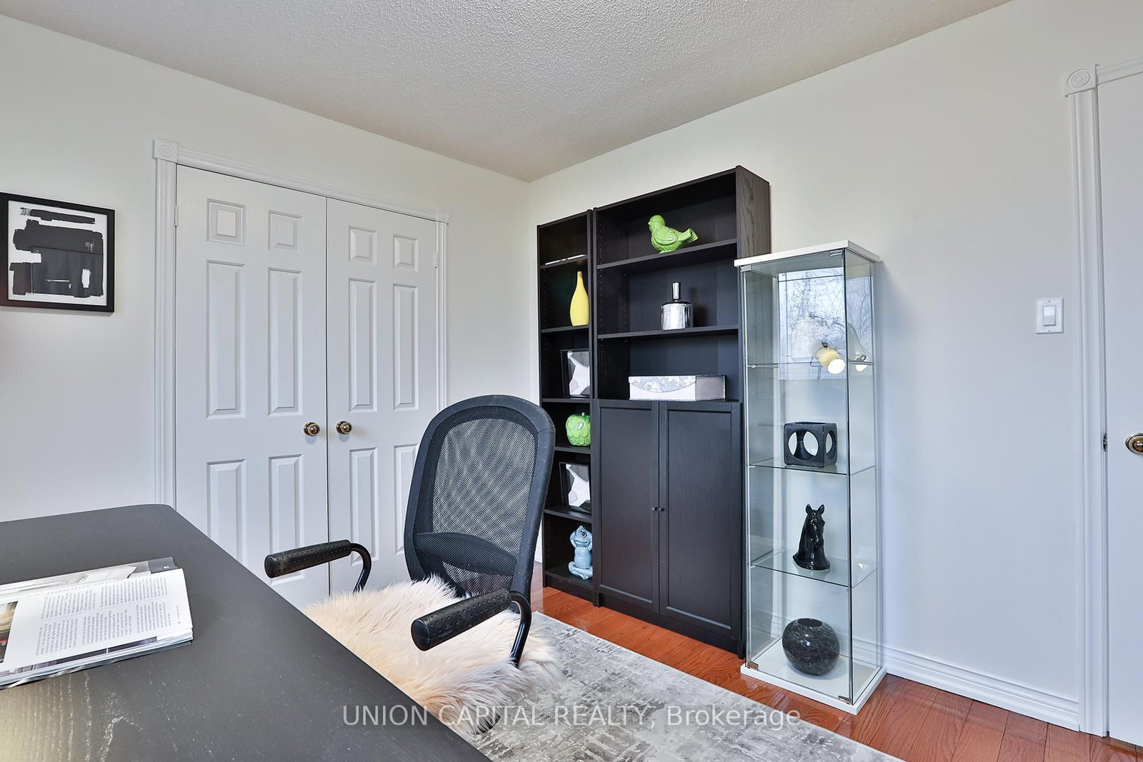 Detached House for sale at 2 Mair Court, Richmond Hill, Ontario, L4C 7S1 - North Richvale - MLS: N12944232