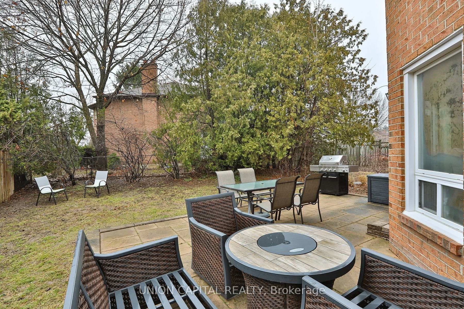 Detached House for sale at 2 Mair Court, Richmond Hill, Ontario, L4C 7S1 - North Richvale - MLS: N12944232