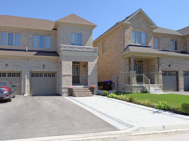 57 FERRAGINE Crescent