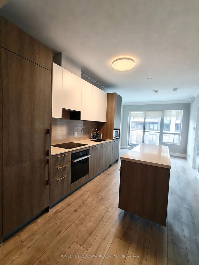 302 - 18 Water Walk Drive