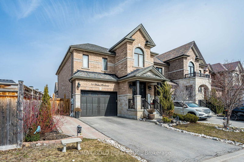 74 Walker Blvd, New Tecumseth, L9R 0N3 | Image 2