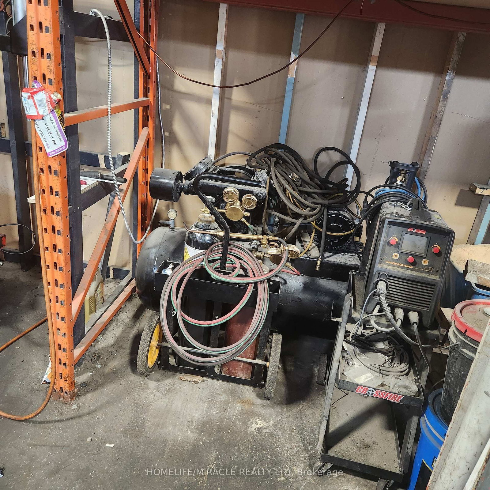 6720 Highway 7, Unit 4 - Photo 33