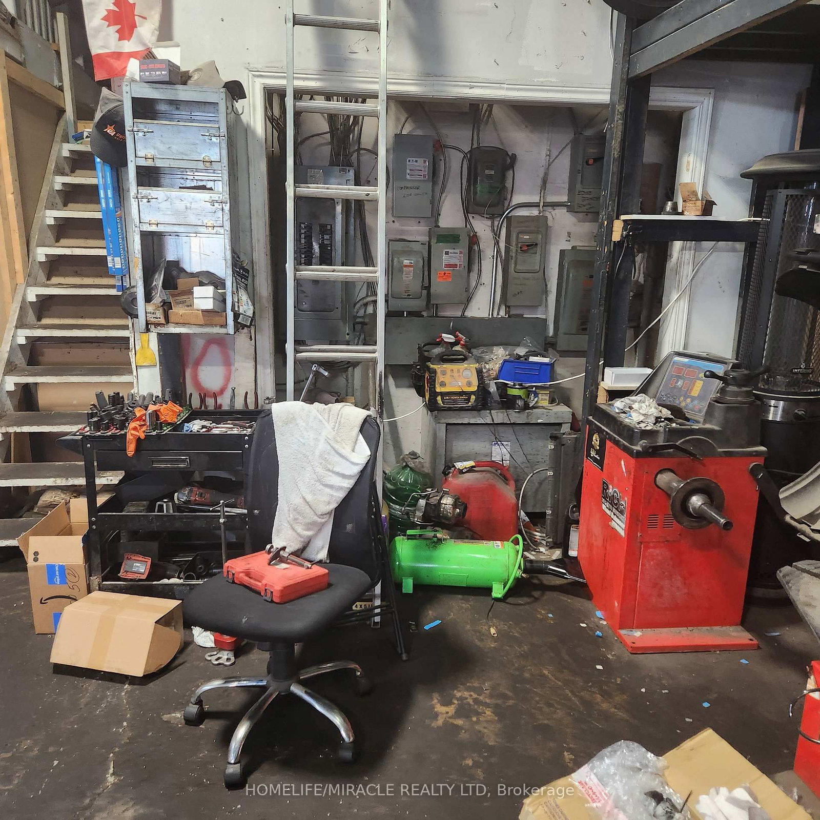 6720 Highway 7, Unit 4 - Photo 35