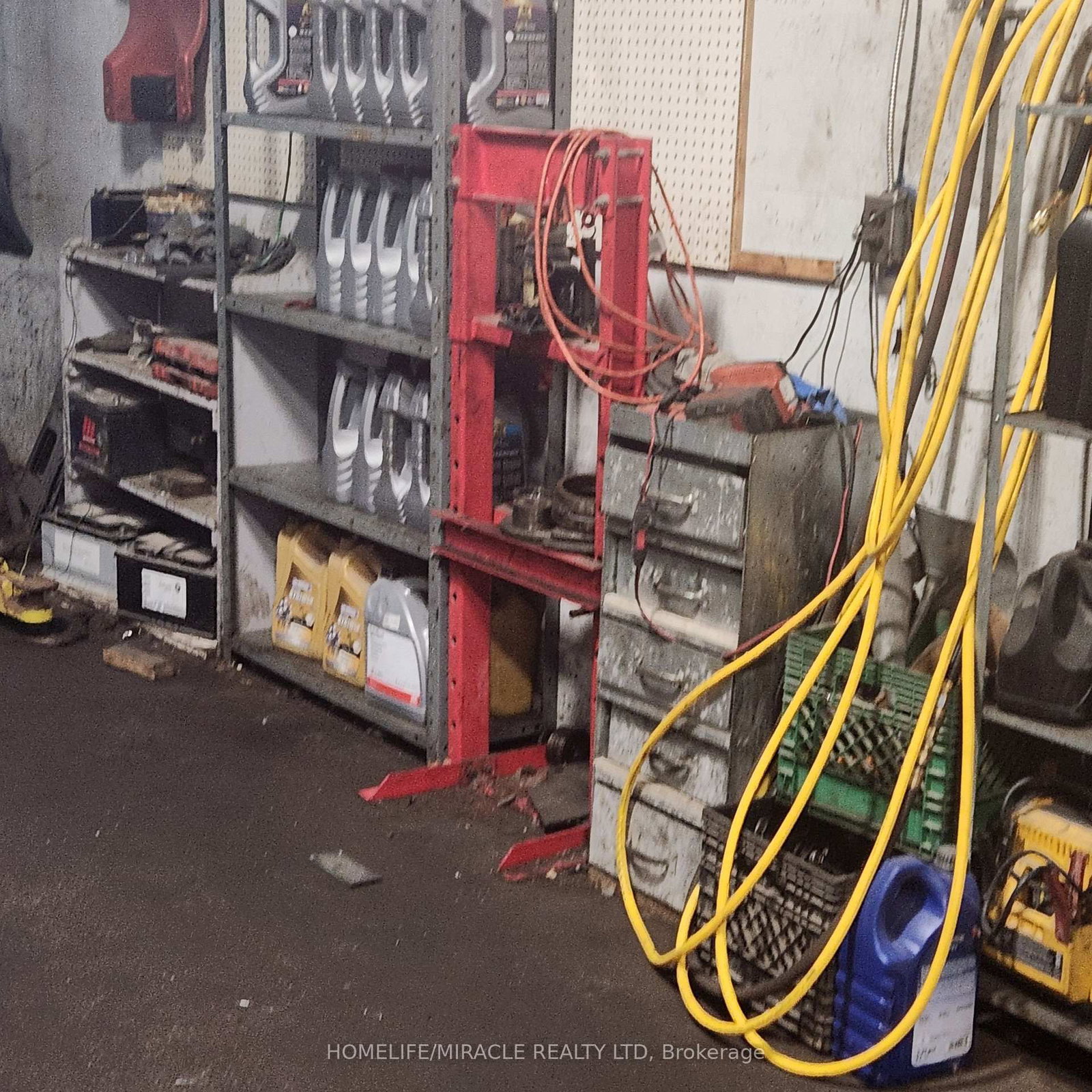 6720 Highway 7, Unit 4 - Photo 37